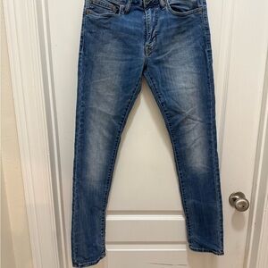 American Eagle Outfitters Slim Fit Blue Jeans.  Slim Taper, extreme flex, 29x30